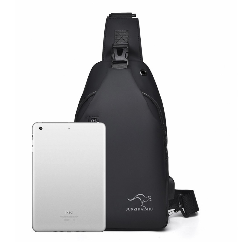 新款胸包男士斜挎包防水時尚復古單肩包