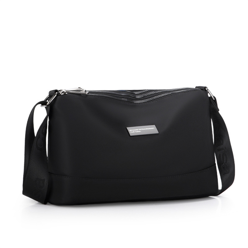 意大利休閑時尚大容量斜挎包